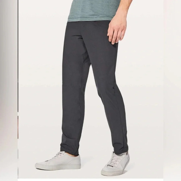 Lululemon ABC Pant Classic *34"
Obsidian size 30 - Picture 1 of 7